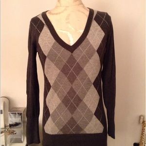 Gap Gray Silver Argyle Cotton Sweater